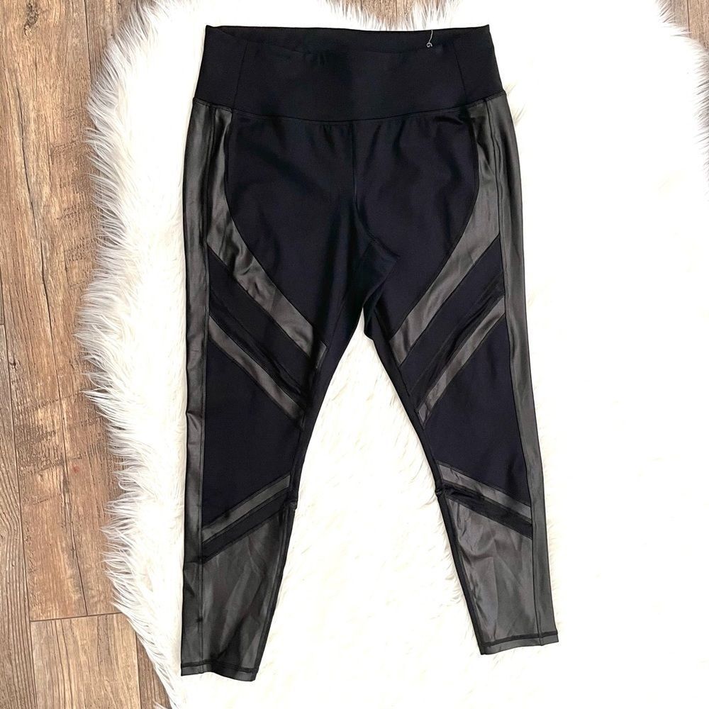 NWOT Livi Active Black Leggings Pants